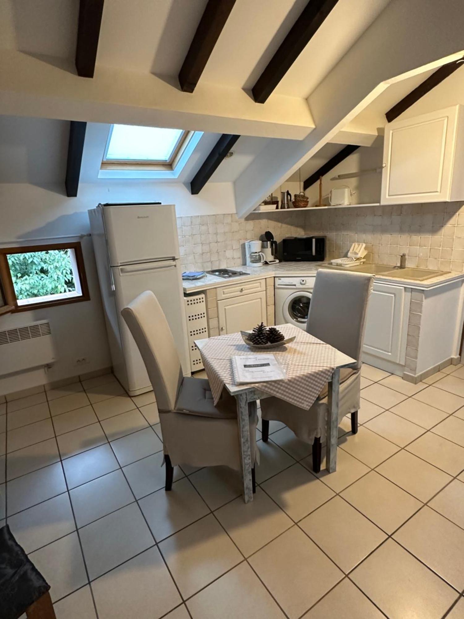 Studio Le Petit Nid D'Amour Meuble Tourisme 3 Etoiles Poggio Santa-Lucia-di-Tallano Esterno foto