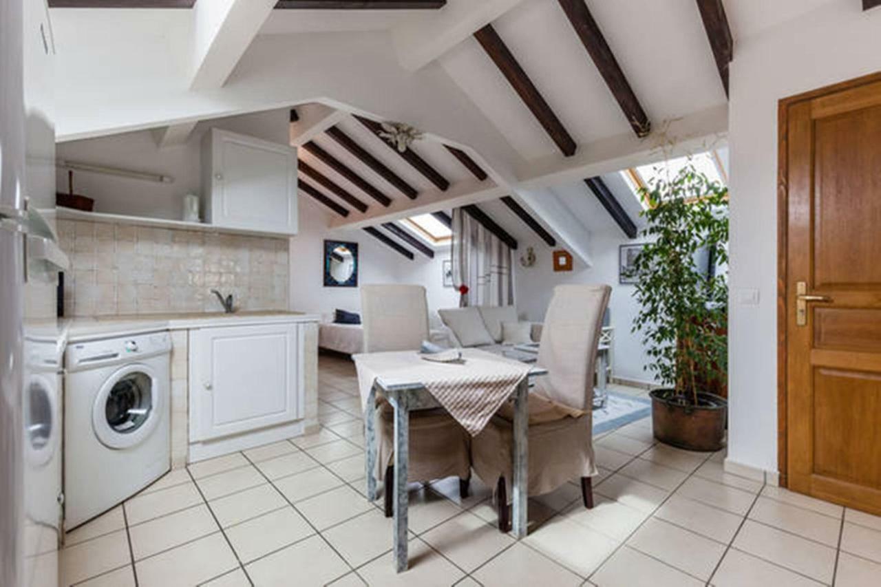 Studio Le Petit Nid D'Amour Meuble Tourisme 3 Etoiles Poggio Santa-Lucia-di-Tallano Esterno foto